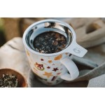 Christmas tradition - porcelain mug with stainless steel strainer and lid, 350 ml