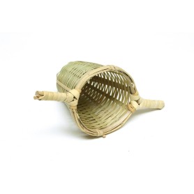 Bamboo strainer with 2 holders